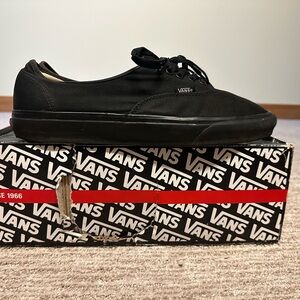 Vans Men's Black Sneakers